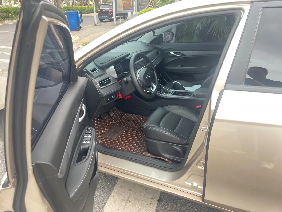 2021 Geely Emgrand 1.5L 109HP L4 CVT,autocango,china used car exporter,china ev exporter,chinese used car exporter,chinese used ev exporter