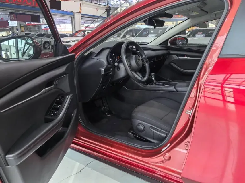 2020 Mazda 3 Axela 1.5L 117HP L4 6AT,autocango,china used car exporter,china ev exporter,chinese used car exporter,chinese used ev exporter