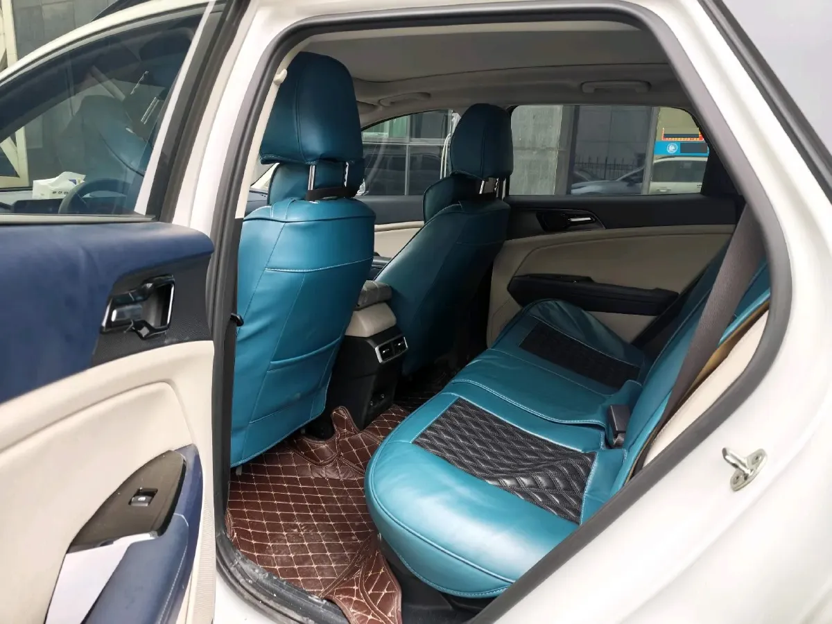 2023 Kia Sportage 2.0L 150HP L4 6AT Hybrid,autocango,china used car exporter,china ev exporter,chinese used car exporter,chinese used ev exporter