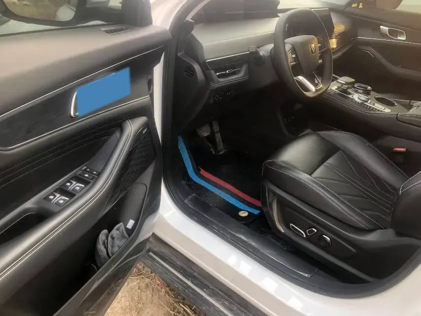 2024 ChangAn UNI-K 2.0T 233HP L4 8AT,autocango,china used car exporter,china ev exporter,chinese used car exporter,chinese used ev exporter