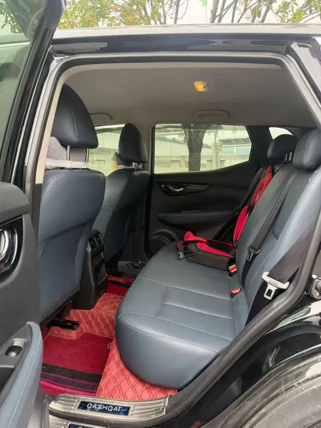 2025 Nissan Qashqai 2.0L 151HP L4 CVT,autocango,china used car exporter,china ev exporter,chinese used car exporter,chinese used ev exporter