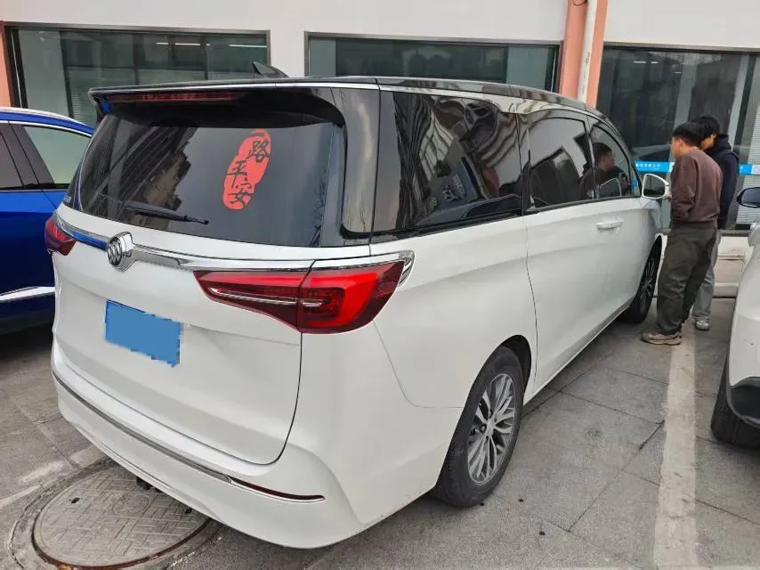 2021 Buick GL8 2.0T 237HP L4 9AT,autocango,china used car exporter,china ev exporter,chinese used car exporter,chinese used ev exporter
