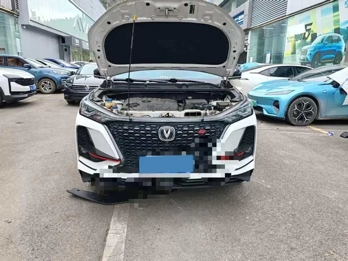 2021 ChangAn CS75 Plus 1.5T 178HP L4 6AT,autocango,china used car exporter,china ev exporter,chinese used car exporter,chinese used ev exporter