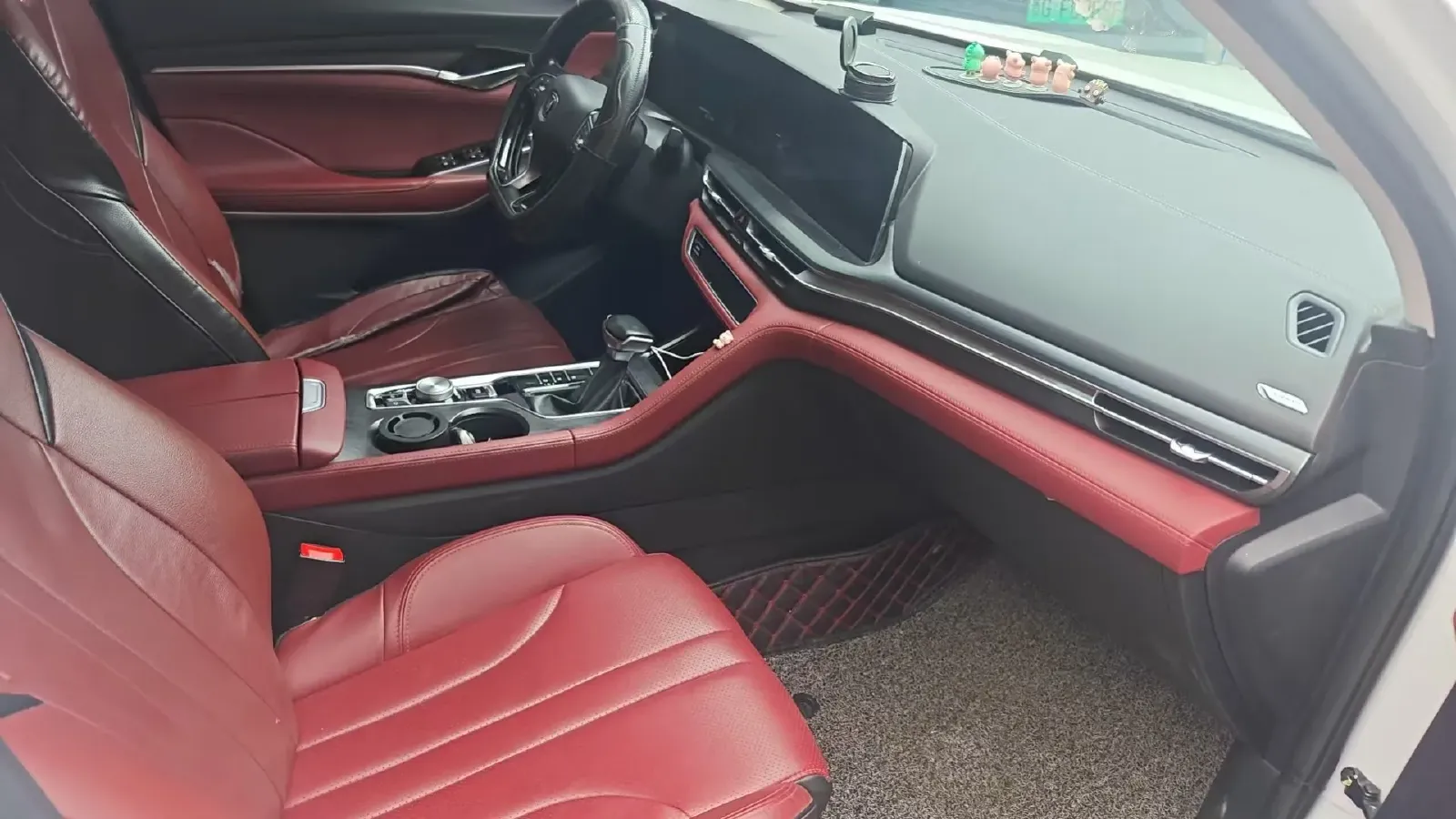 2021 ChangAn CS75 Plus 1.5T 178HP L4 6AT,autocango,china used car exporter,china ev exporter,chinese used car exporter,chinese used ev exporter