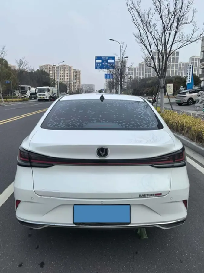 2023 ChangAn Raeton Plus 1.5T 188HP L4 7DCT,autocango,china used car exporter,china ev exporter,chinese used car exporter,chinese used ev exporter