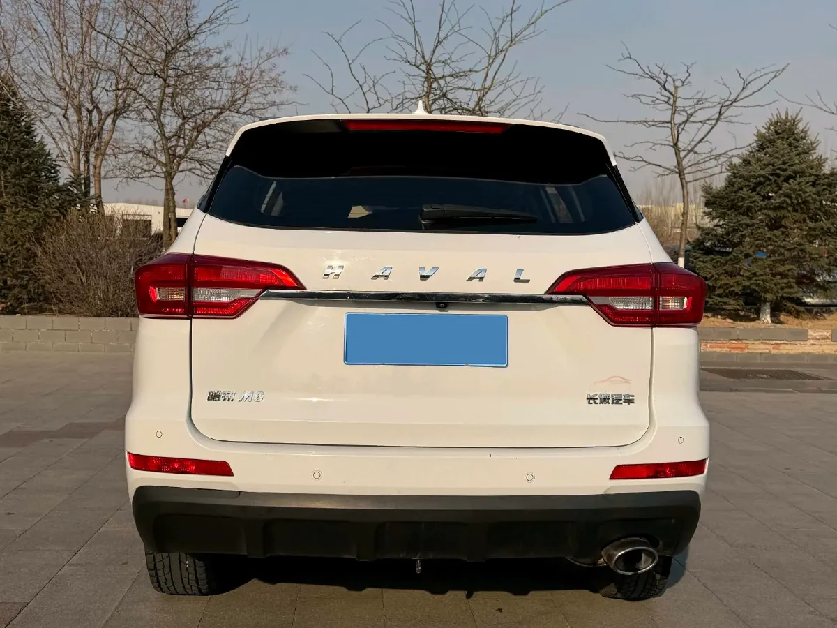 2019 Haval M6 1.5T 150HP L4 7DCT,autocango,china used car exporter,china ev exporter,chinese used car exporter,chinese used ev exporter