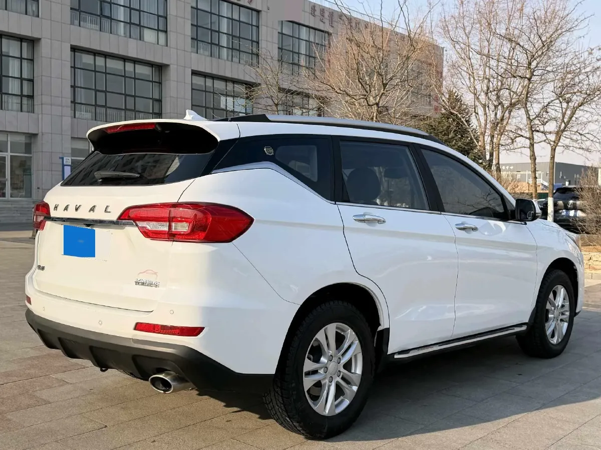 2019 Haval M6 1.5T 150HP L4 7DCT,autocango,china used car exporter,china ev exporter,chinese used car exporter,chinese used ev exporter