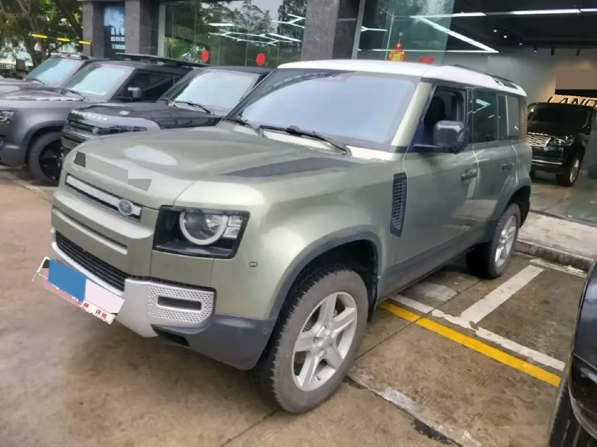 2020 Land Rover Defender 3.0T 400HP L6 8AT,autocango,china used car exporter,china ev exporter,chinese used car exporter,chinese used ev exporter