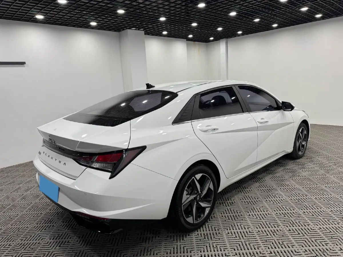 2022 Hyundai Elantra 1.5L 115HP L4 CVT,autocango,china used car exporter,china ev exporter,chinese used car exporter,chinese used ev exporter