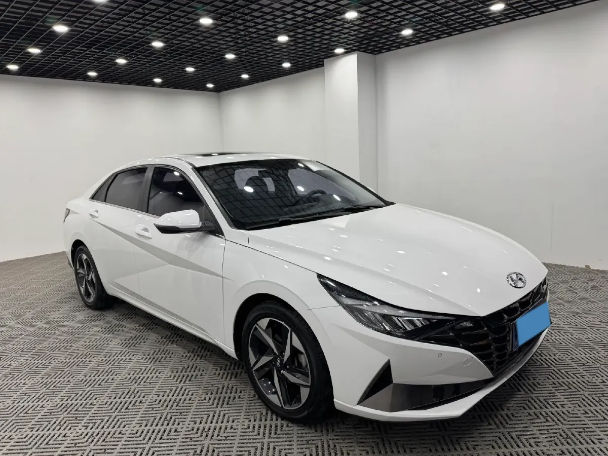 2022 Hyundai Elantra 1.5L 115HP L4 CVT,autocango,china used car exporter,china ev exporter,chinese used car exporter,chinese used ev exporter