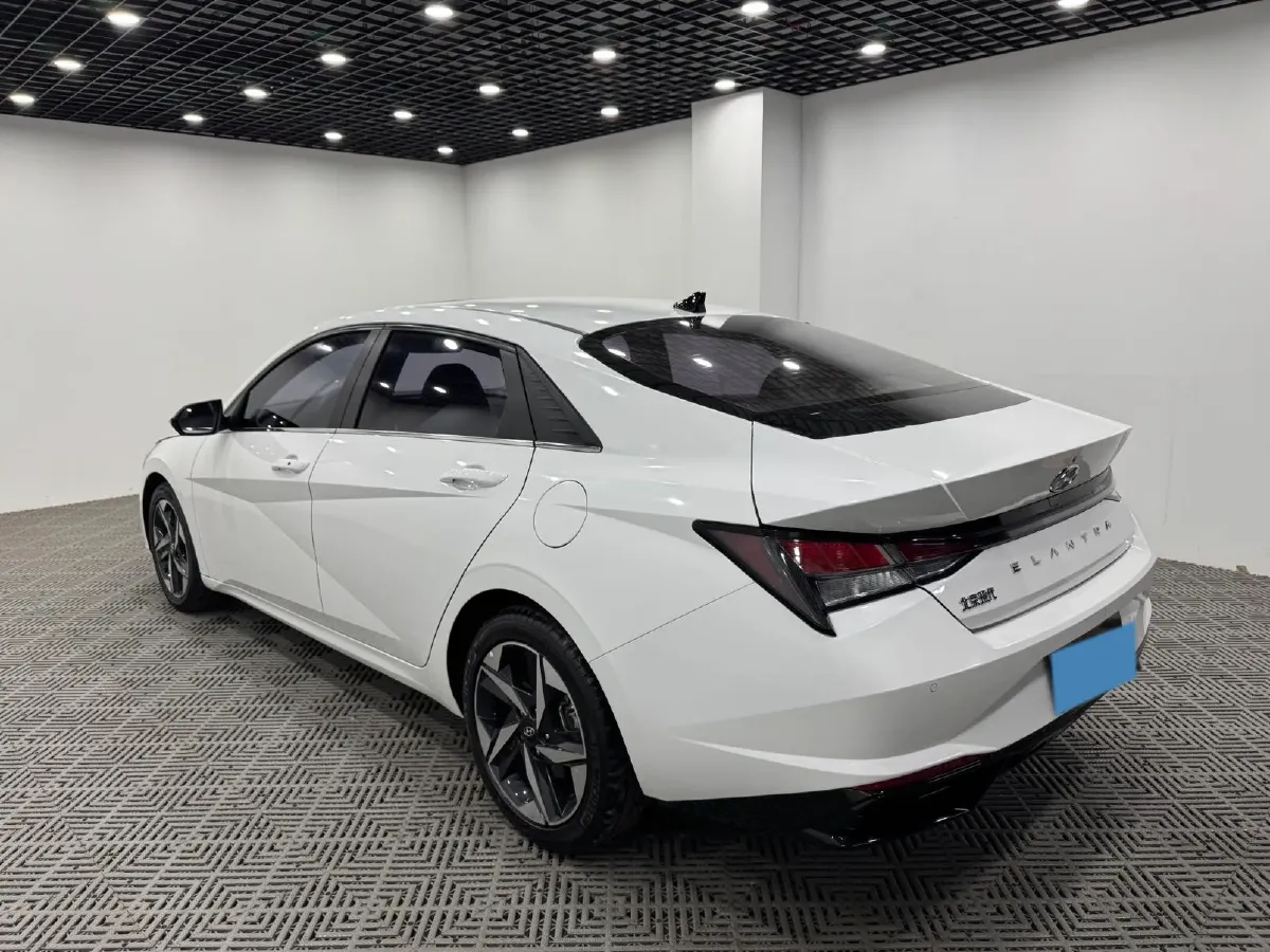 2022 Hyundai Elantra 1.5L 115HP L4 CVT,autocango,china used car exporter,china ev exporter,chinese used car exporter,chinese used ev exporter