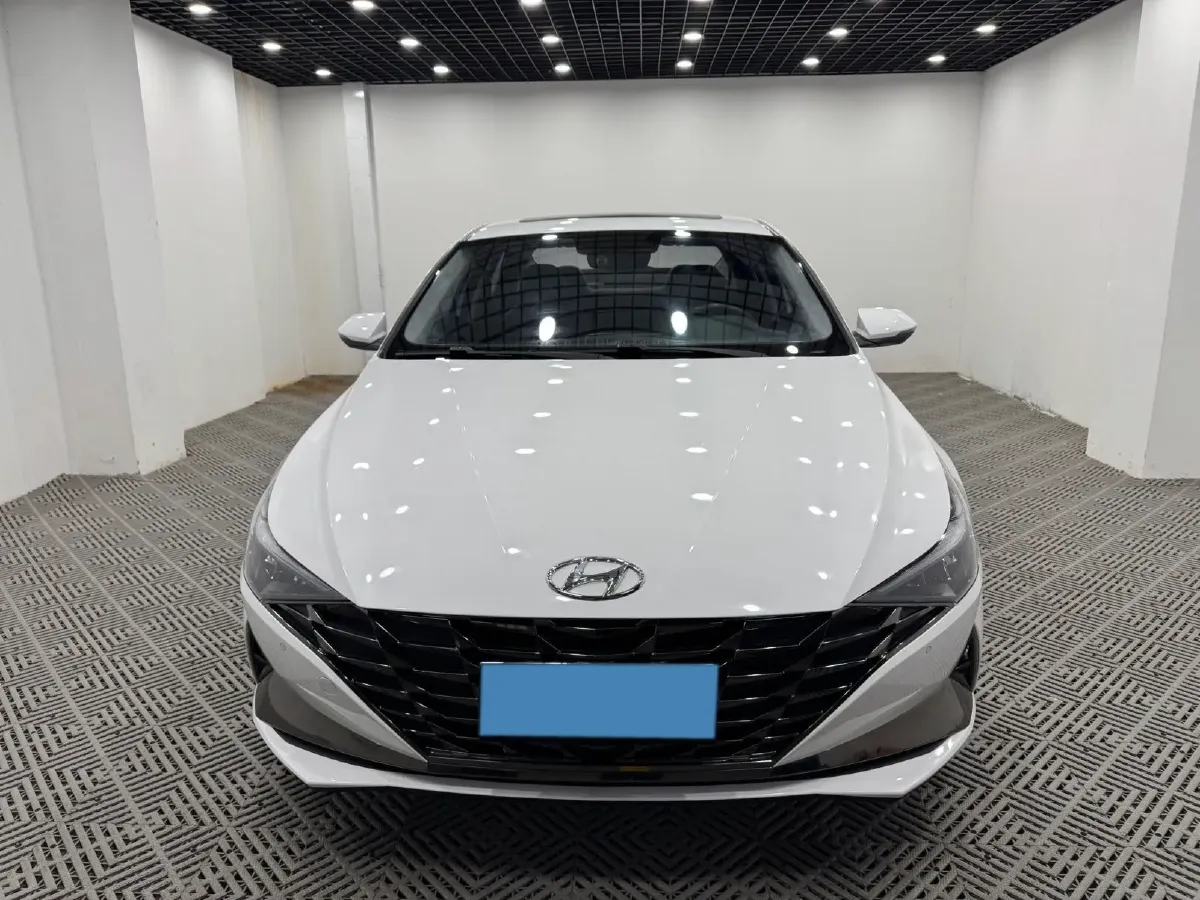 2022 Hyundai Elantra 1.5L 115HP L4 CVT,autocango,china used car exporter,china ev exporter,chinese used car exporter,chinese used ev exporter