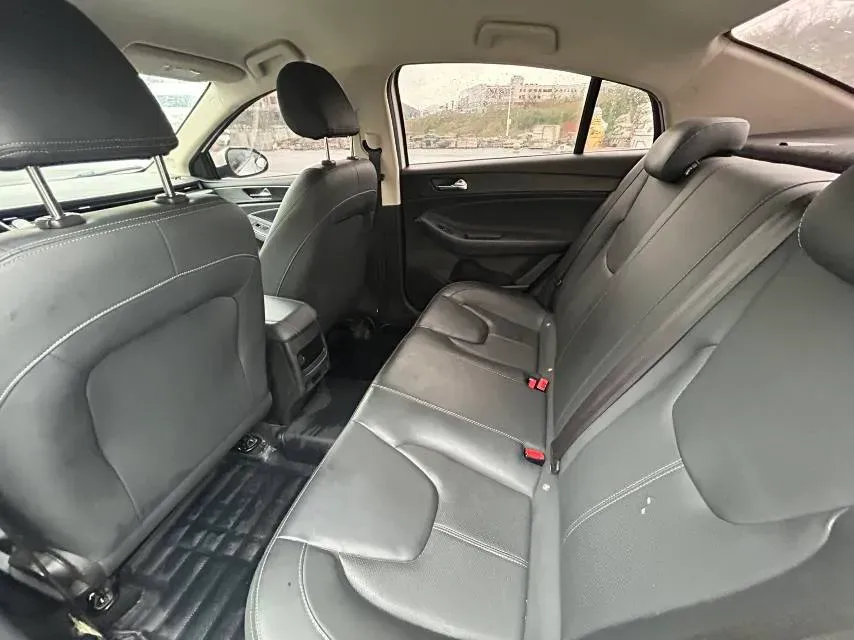 2024 Chery Arrizo 5 1.5L 120HP L4 CVT,autocango,china used car exporter,china ev exporter,chinese used car exporter,chinese used ev exporter