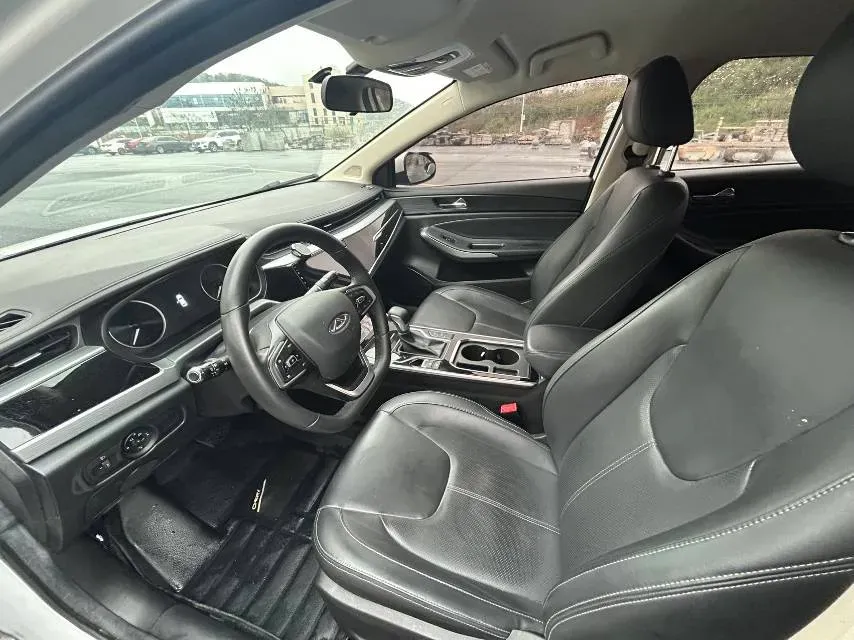 2024 Chery Arrizo 5 1.5L 120HP L4 CVT,autocango,china used car exporter,china ev exporter,chinese used car exporter,chinese used ev exporter