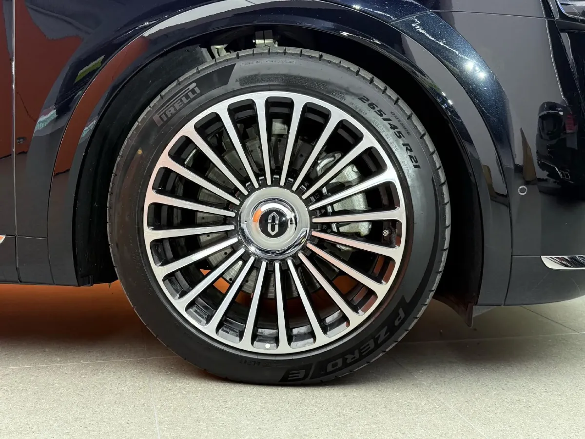 2025 AITO AITO M8 REEV 160HP REEV 53.4KWH,autocango,china used car exporter,china ev exporter,chinese used car exporter,chinese used ev exporter