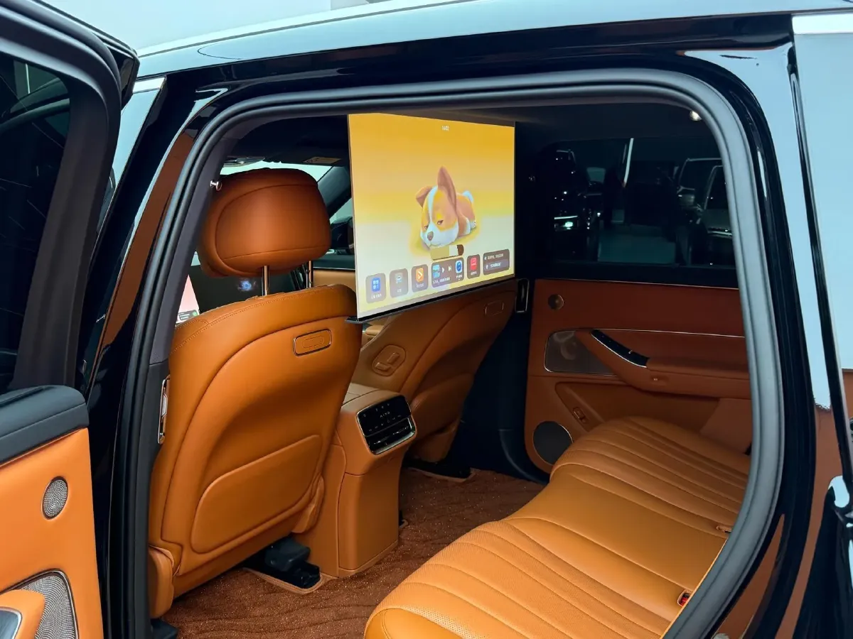 2025 AITO AITO M8 REEV 160HP REEV 53.4KWH,autocango,china used car exporter,china ev exporter,chinese used car exporter,chinese used ev exporter