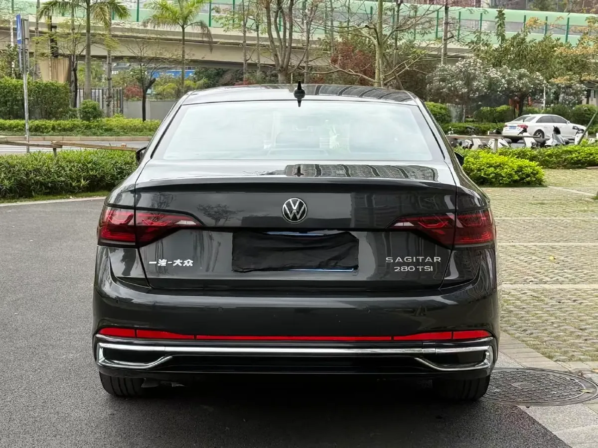 2023 Volkswagen Sagitar 1.4T 150HP L4 7DCT,autocango,china used car exporter,china ev exporter,chinese used car exporter,chinese used ev exporter