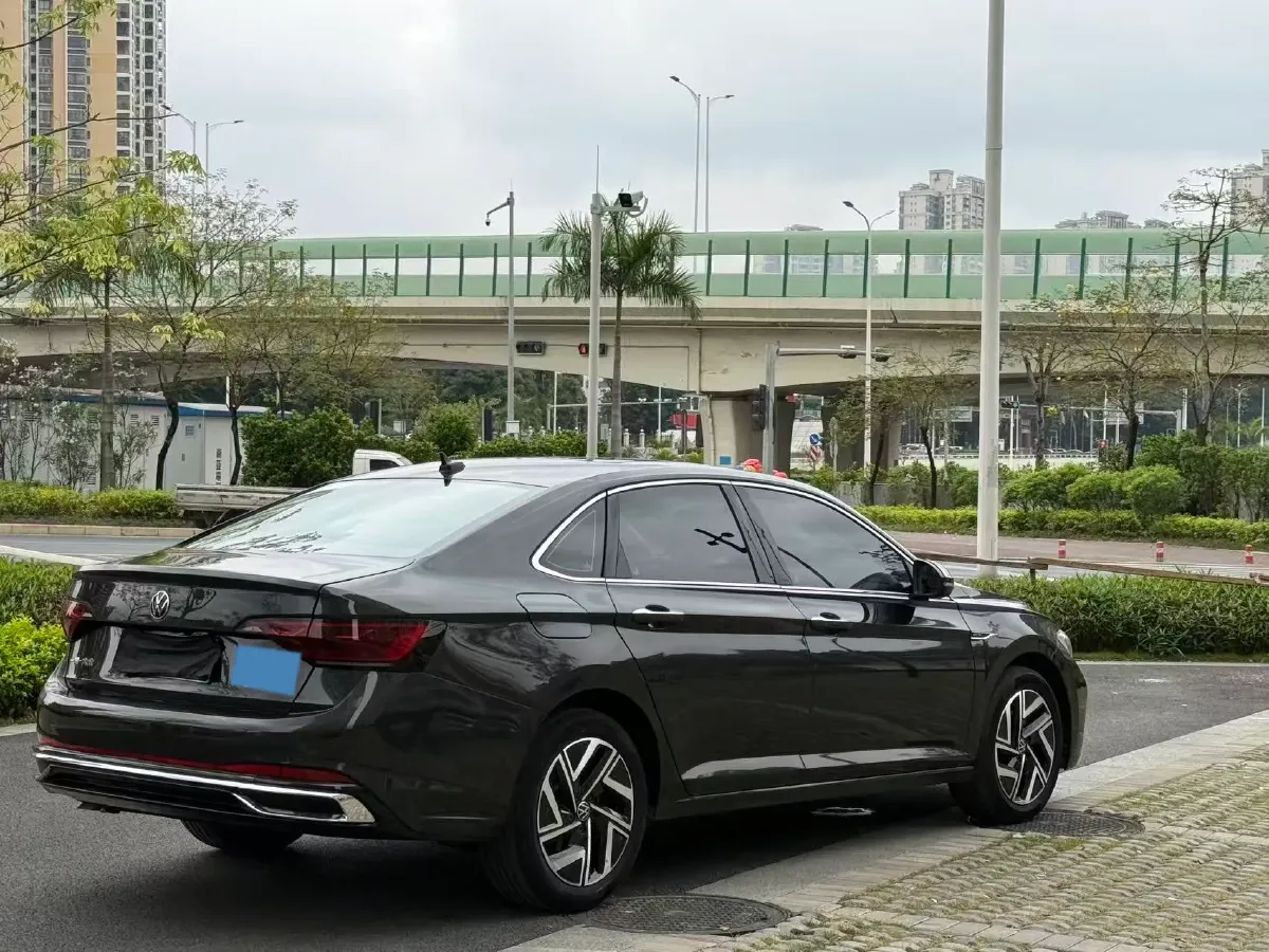 2023 Volkswagen Sagitar 1.4T 150HP L4 7DCT,autocango,china used car exporter,china ev exporter,chinese used car exporter,chinese used ev exporter