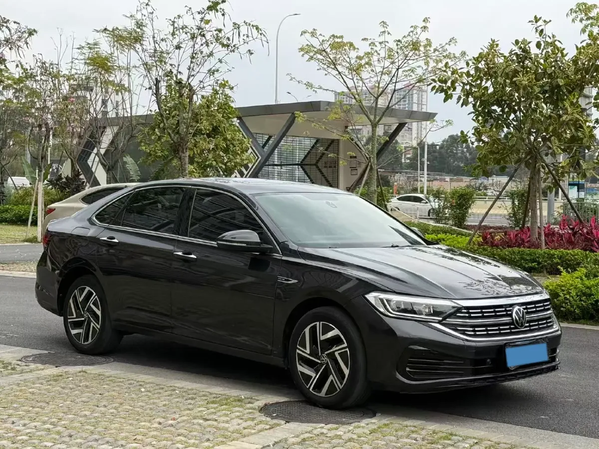 2023 Volkswagen Sagitar 1.4T 150HP L4 7DCT,autocango,china used car exporter,china ev exporter,chinese used car exporter,chinese used ev exporter