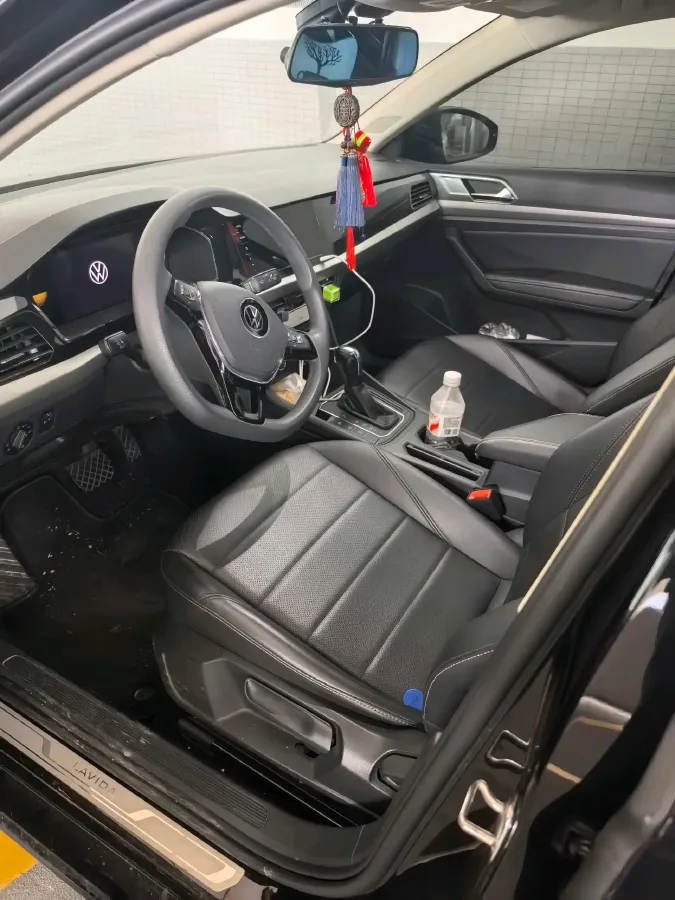 2021 Volkswagen Lavida 1.5L 113HP L4 6AT,autocango,china used car exporter,china ev exporter,chinese used car exporter,chinese used ev exporter