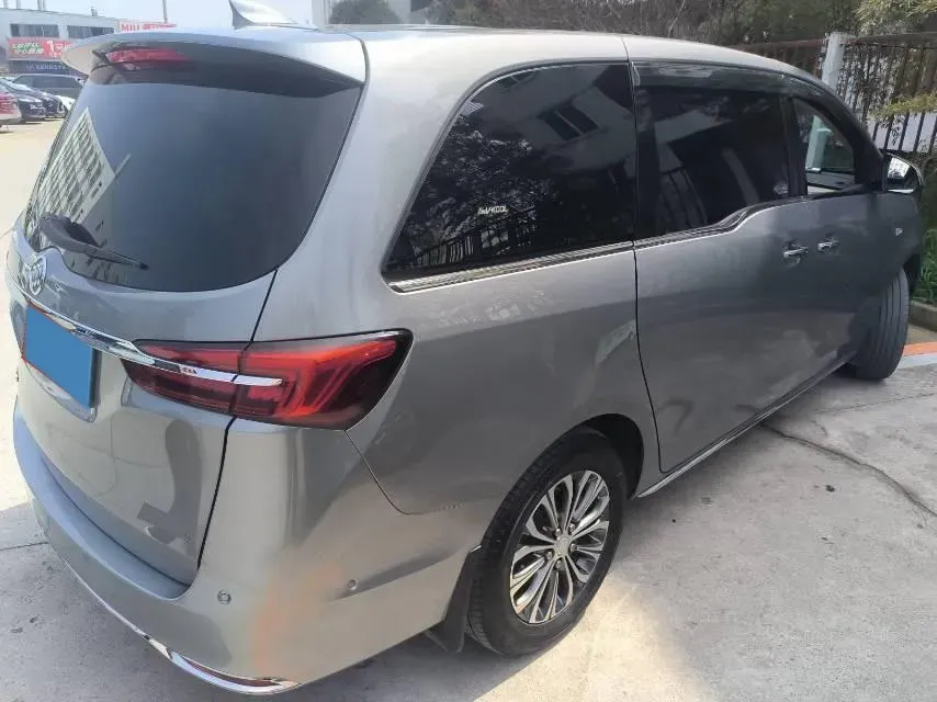 2023 Buick GL8 2.0T 237HP L4 9AT,autocango,china used car exporter,china ev exporter,chinese used car exporter,chinese used ev exporter