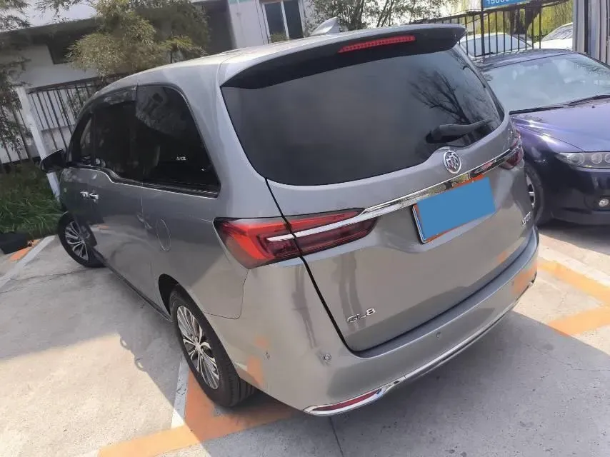 2023 Buick GL8 2.0T 237HP L4 9AT,autocango,china used car exporter,china ev exporter,chinese used car exporter,chinese used ev exporter