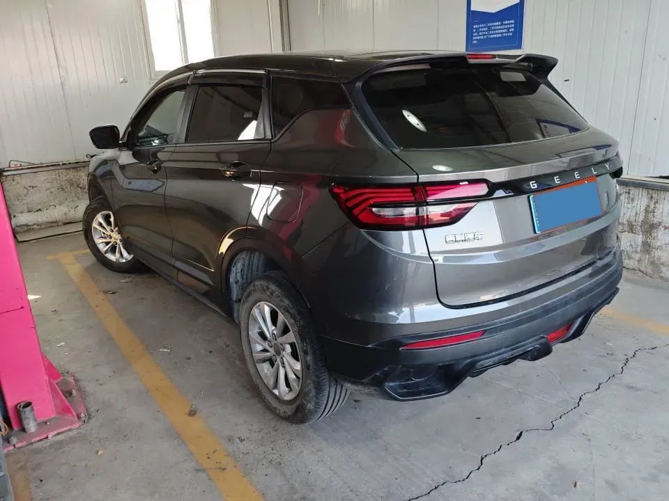2025 Geely Coolray 1.5L 126HP L4 5MT,autocango,china used car exporter,china ev exporter,chinese used car exporter,chinese used ev exporter
