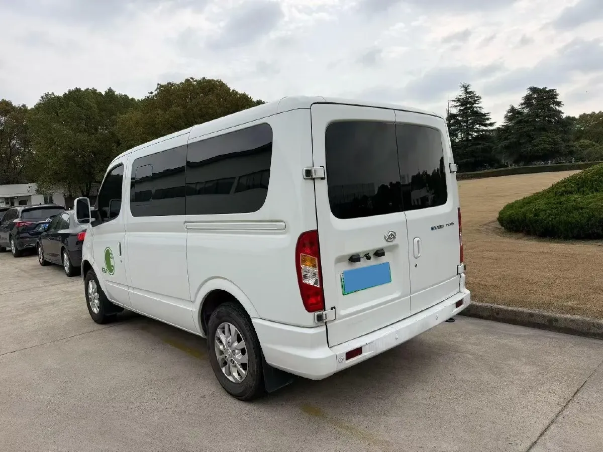 2023 MAXUS XinTu EV80 BEV 51.5KWH,autocango,china used car exporter,china ev exporter,chinese used car exporter,chinese used ev exporter
