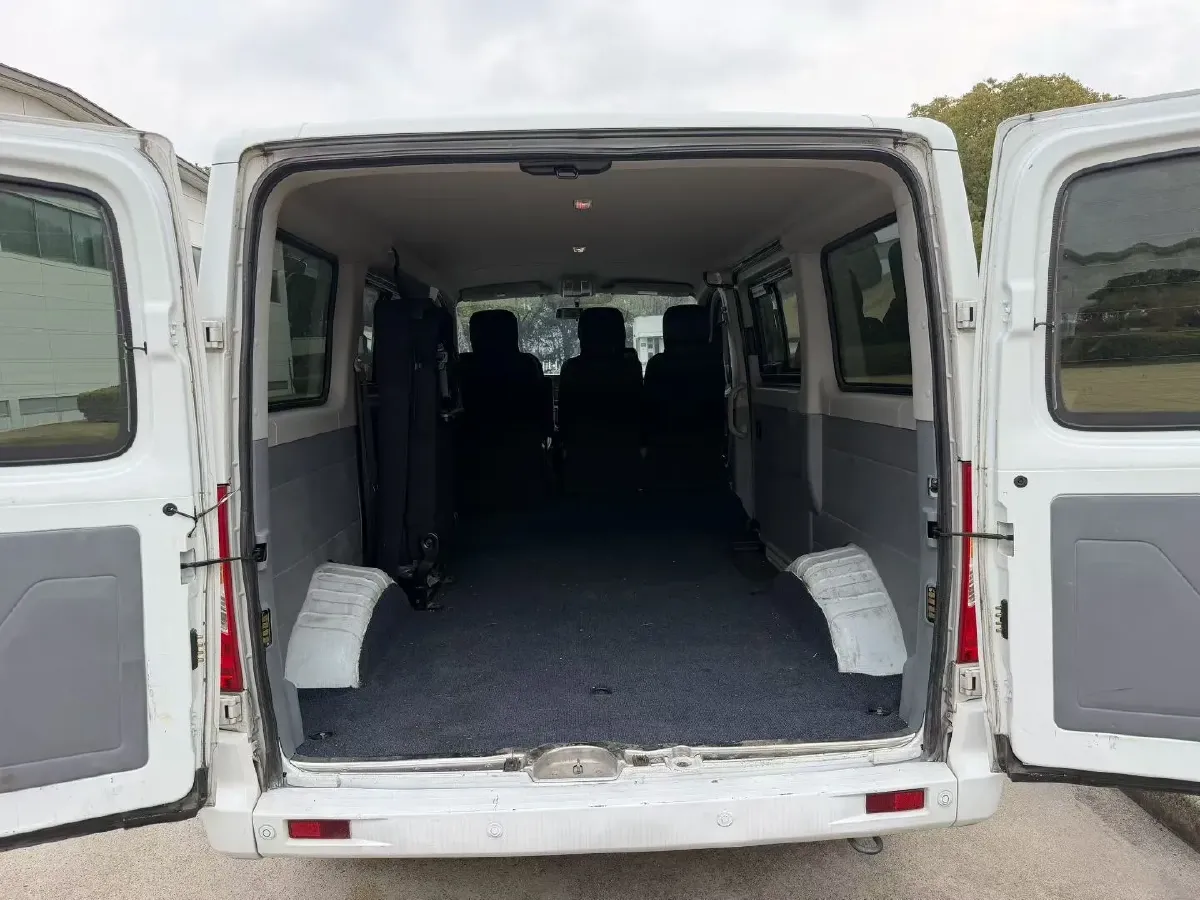 2023 MAXUS XinTu EV80 BEV 51.5KWH,autocango,china used car exporter,china ev exporter,chinese used car exporter,chinese used ev exporter