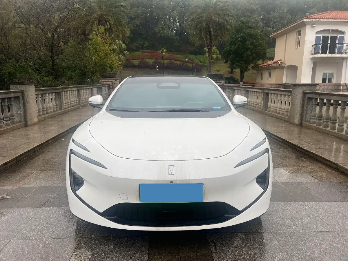 2025 Avatr 12 BEV 94.53KWH,autocango,china used car exporter,china ev exporter,chinese used car exporter,chinese used ev exporter