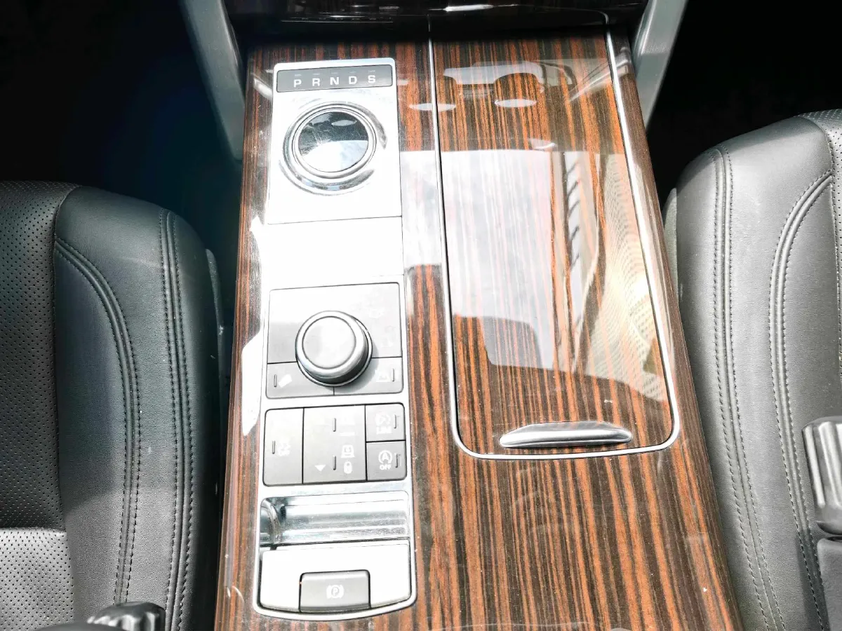 2017 Land Rover Range Rover 3.0T 381HP V6 8AT,autocango,china used car exporter,china ev exporter,chinese used car exporter,chinese used ev exporter