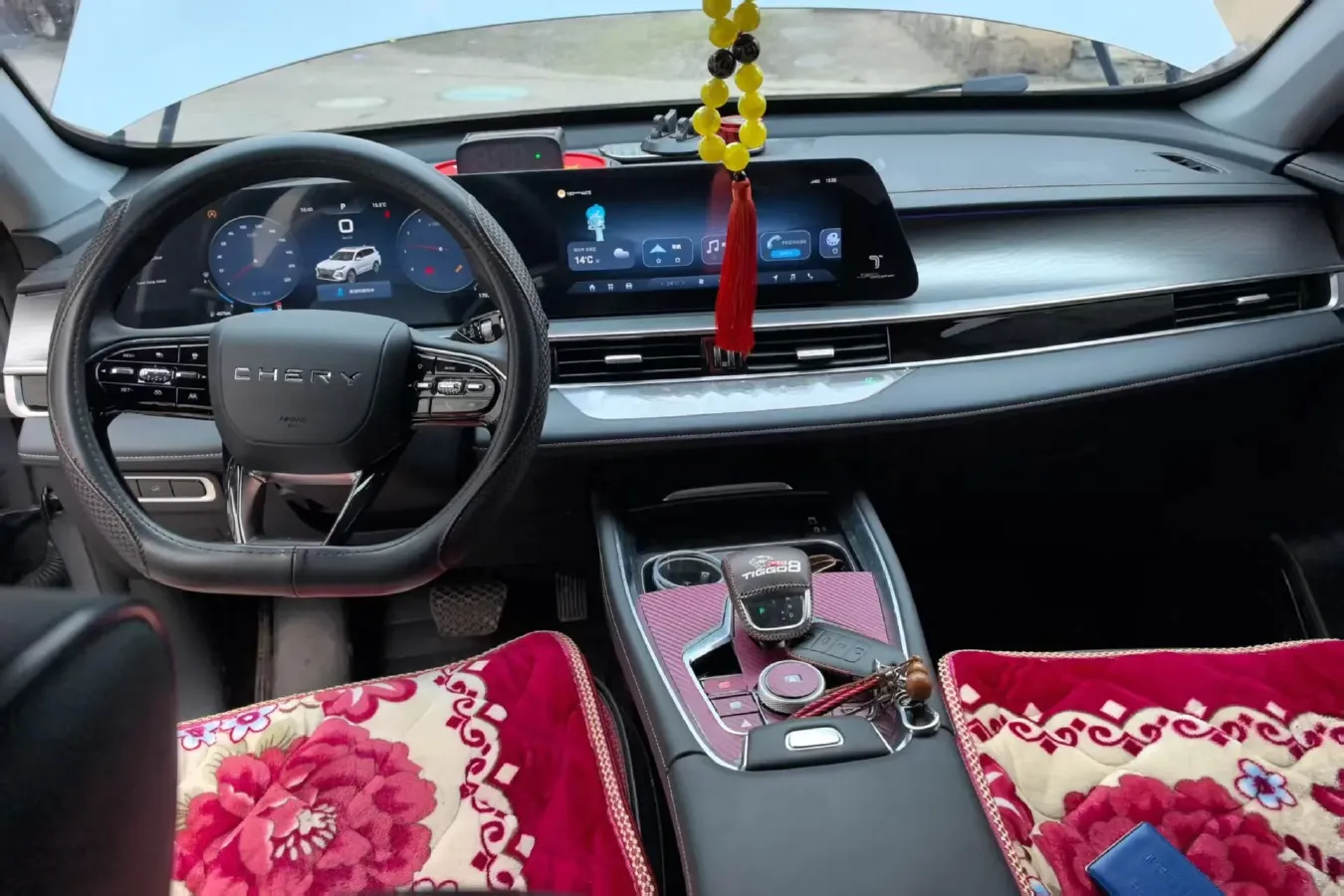 2024 Chery Tiggo 8 PRO 1.6T 197HP L4 7DCT,autocango,china used car exporter,china ev exporter,chinese used car exporter,chinese used ev exporter