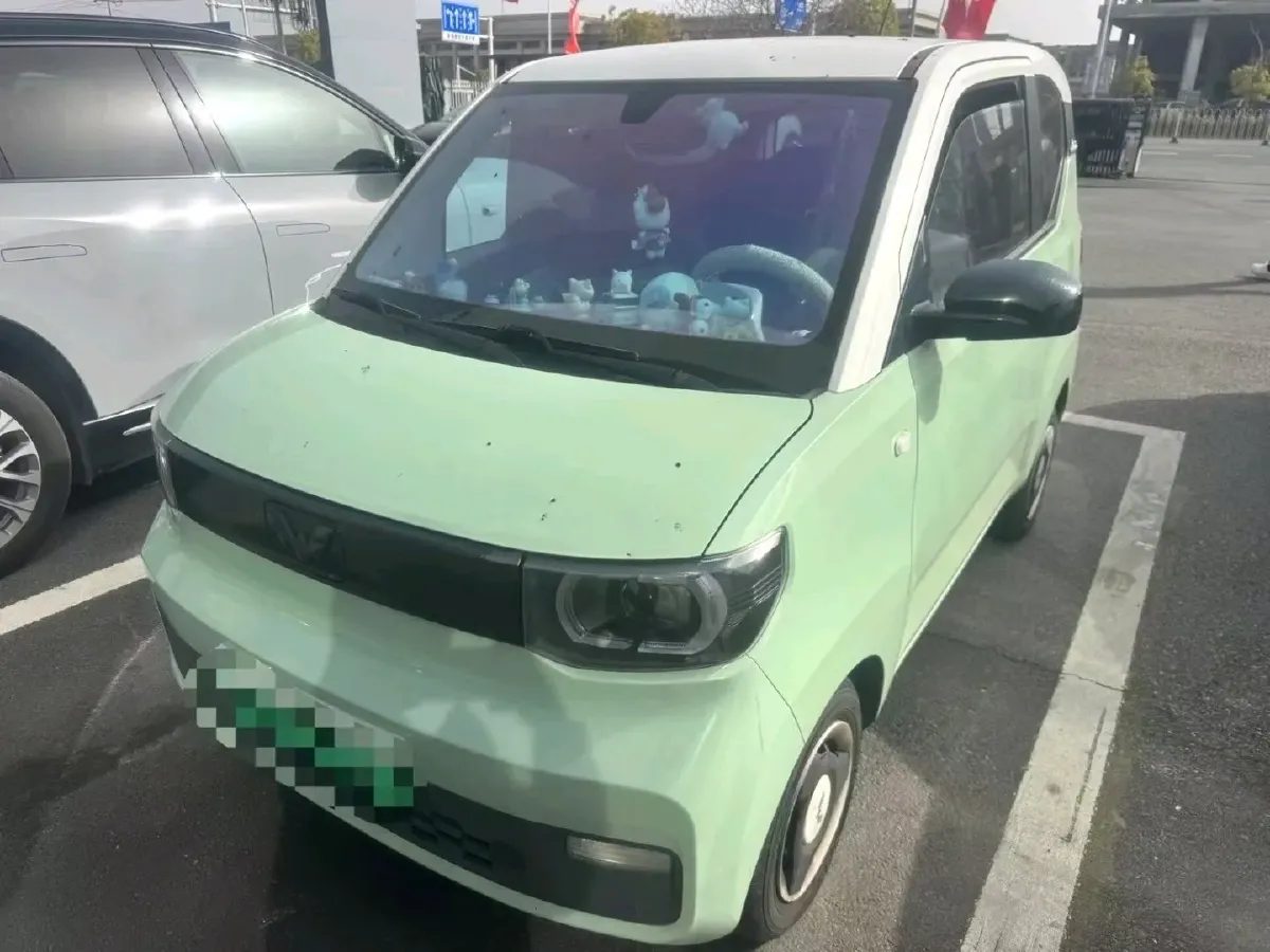 2021 WuLing HongGuang MINI EV BEV 13.9KWH,autocango,china used car exporter,china ev exporter,chinese used car exporter,chinese used ev exporter