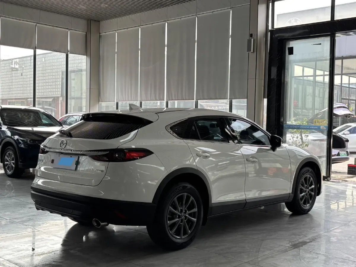 2021 Mazda CX-4 2.0L 158HP L4 6AT,autocango,china used car exporter,china ev exporter,chinese used car exporter,chinese used ev exporter