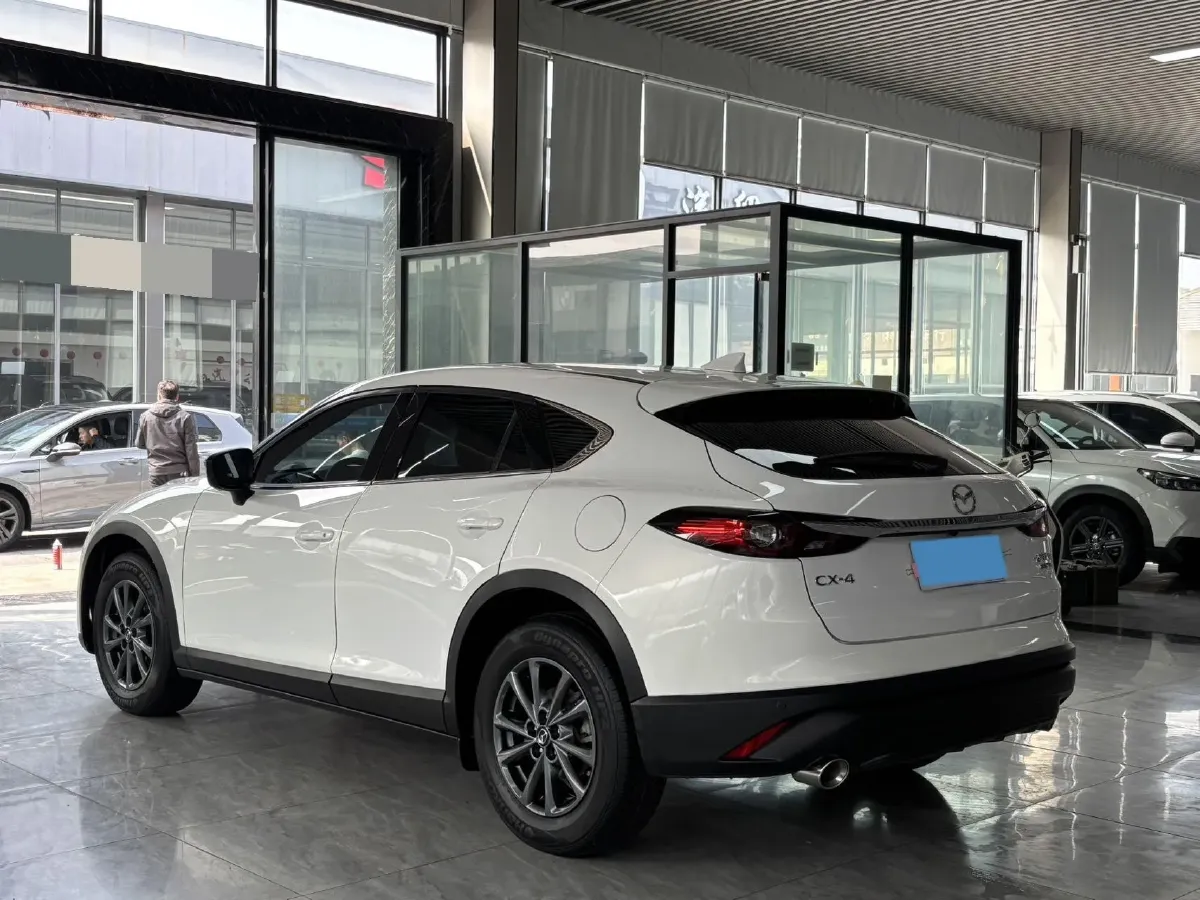 2021 Mazda CX-4 2.0L 158HP L4 6AT,autocango,china used car exporter,china ev exporter,chinese used car exporter,chinese used ev exporter