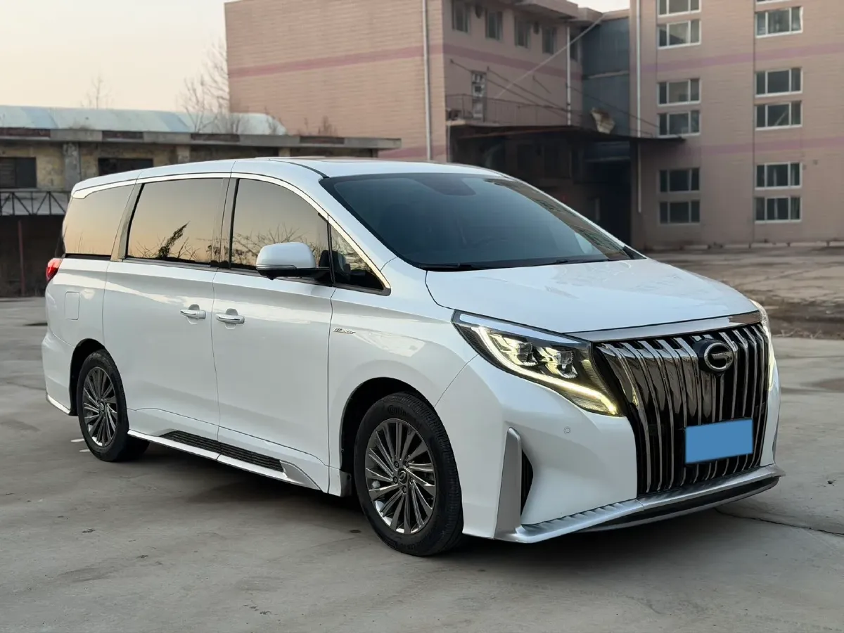 2021 GAC Trumpchi M8 2.0T 252HP L4 8AT,autocango,china used car exporter,china ev exporter,chinese used car exporter,chinese used ev exporter