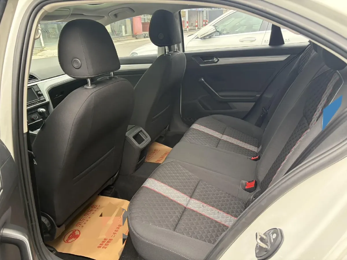 2019 Volkswagen Lamando 1.4T 131HP L4 7DCT,autocango,china used car exporter,china ev exporter,chinese used car exporter,chinese used ev exporter