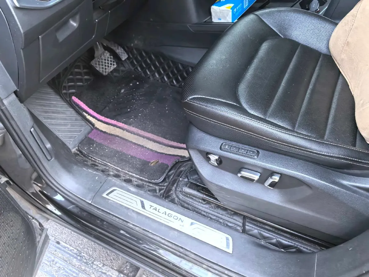 2021 Volkswagen Talagon 2.0T 220HP L4 7DCT,autocango,china used car exporter,china ev exporter,chinese used car exporter,chinese used ev exporter