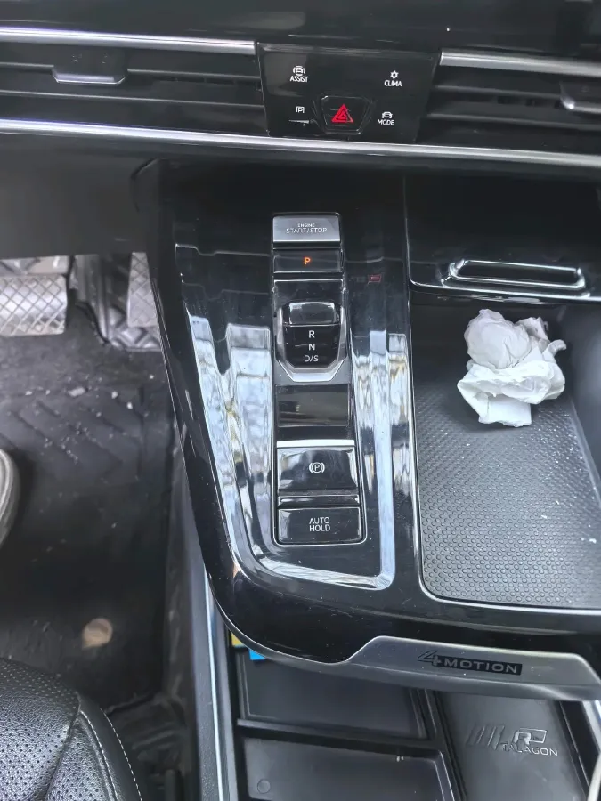 2021 Volkswagen Talagon 2.0T 220HP L4 7DCT,autocango,china used car exporter,china ev exporter,chinese used car exporter,chinese used ev exporter