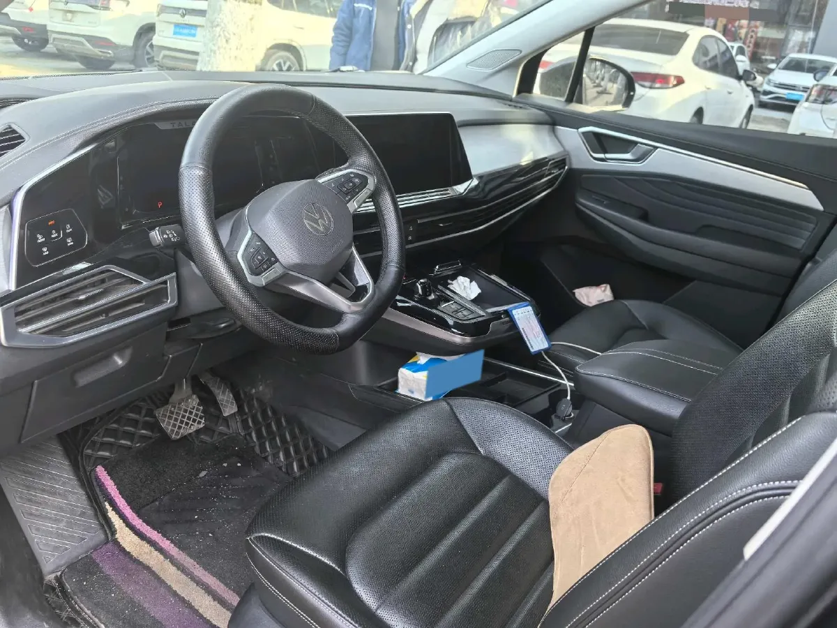 2021 Volkswagen Talagon 2.0T 220HP L4 7DCT,autocango,china used car exporter,china ev exporter,chinese used car exporter,chinese used ev exporter