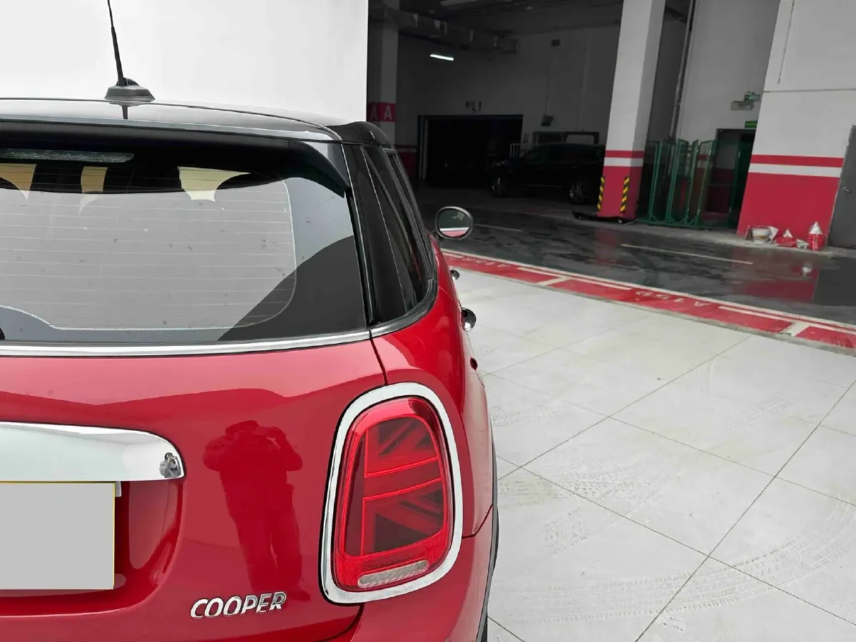 2016 MINI MINI 1.5T 136HP L3 6AT,autocango,china used car exporter,china ev exporter,chinese used car exporter,chinese used ev exporter