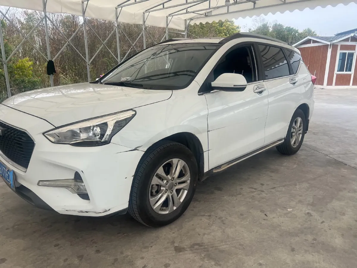 2018 Haval M6 1.5T 150HP L4 7DCT,autocango,china used car exporter,china ev exporter,chinese used car exporter,chinese used ev exporter
