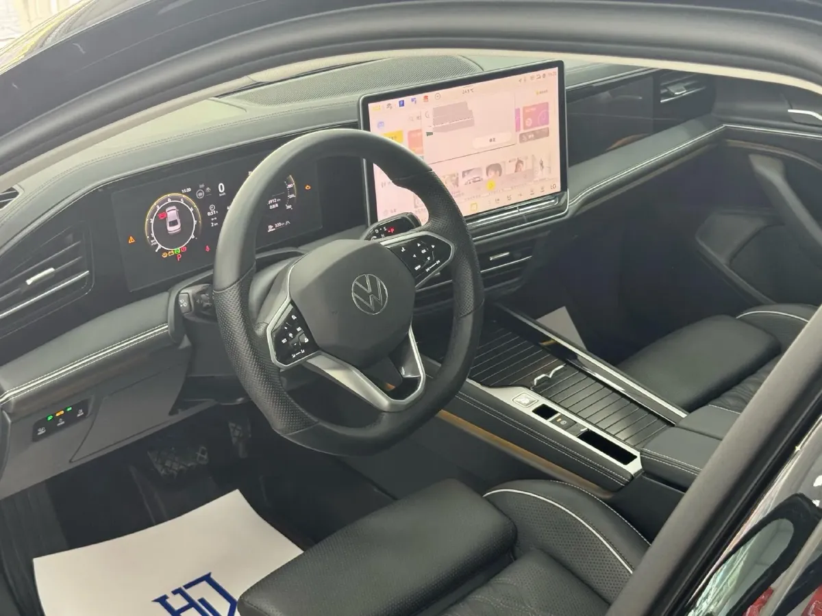 2024 Volkswagen Magotan 2.0T 220HP L4 7DCT,autocango,china used car exporter,china ev exporter,chinese used car exporter,chinese used ev exporter