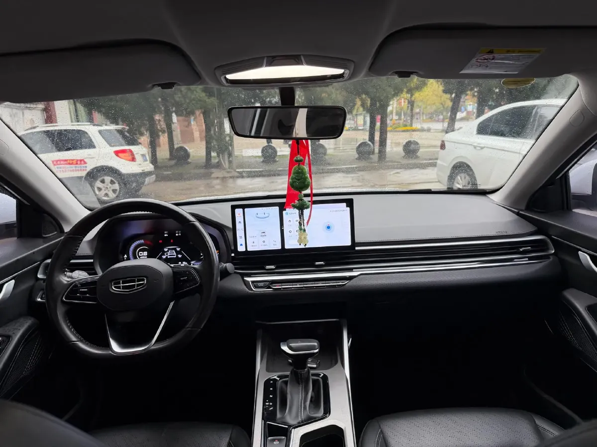 2023 Geely Emgrand 1.5L 127HP L4 CVT,autocango,china used car exporter,china ev exporter,chinese used car exporter,chinese used ev exporter