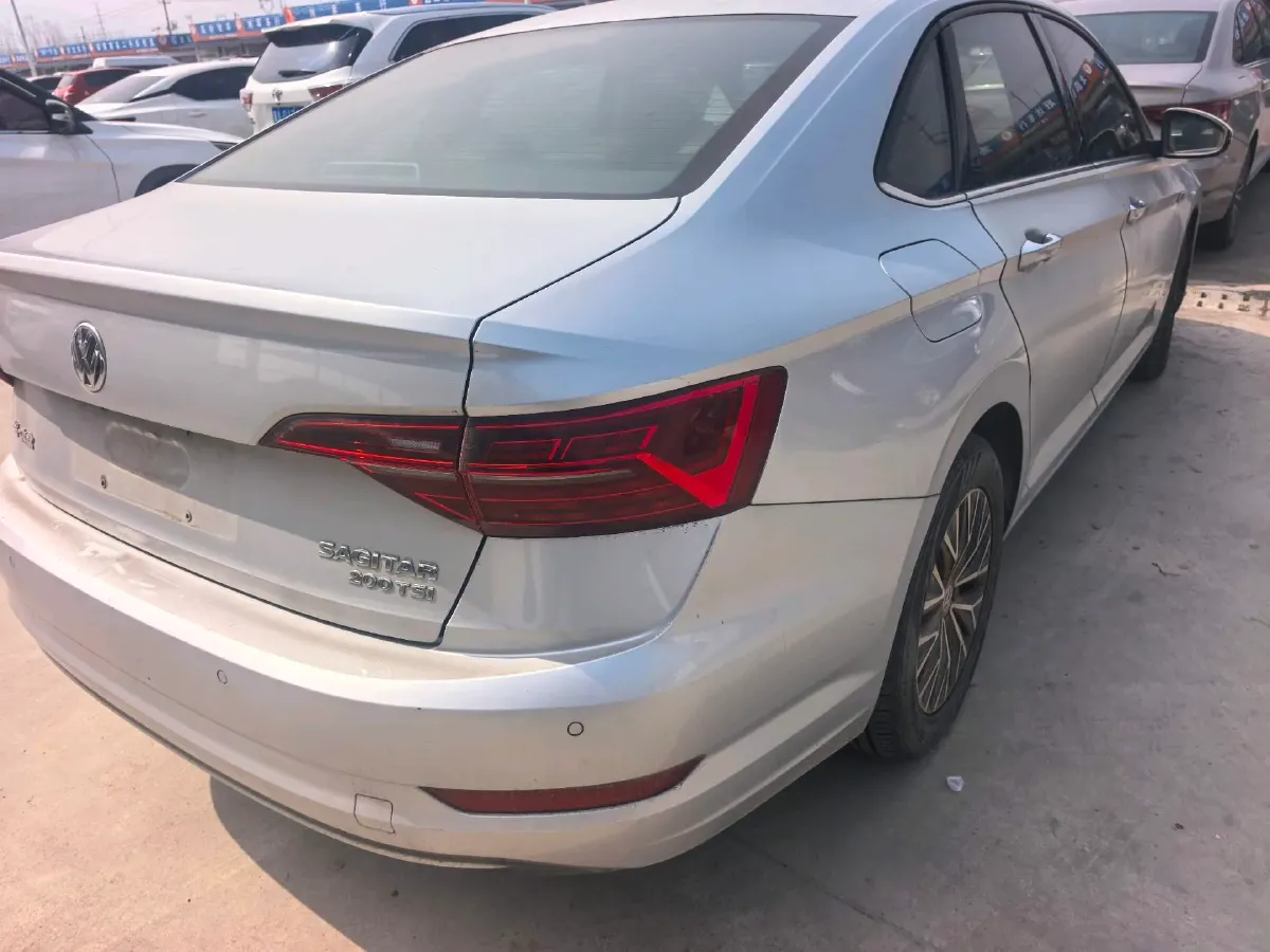 2020 Volkswagen Sagitar 1.2T 116HP L4 7DCT,autocango,china used car exporter,china ev exporter,chinese used car exporter,chinese used ev exporter
