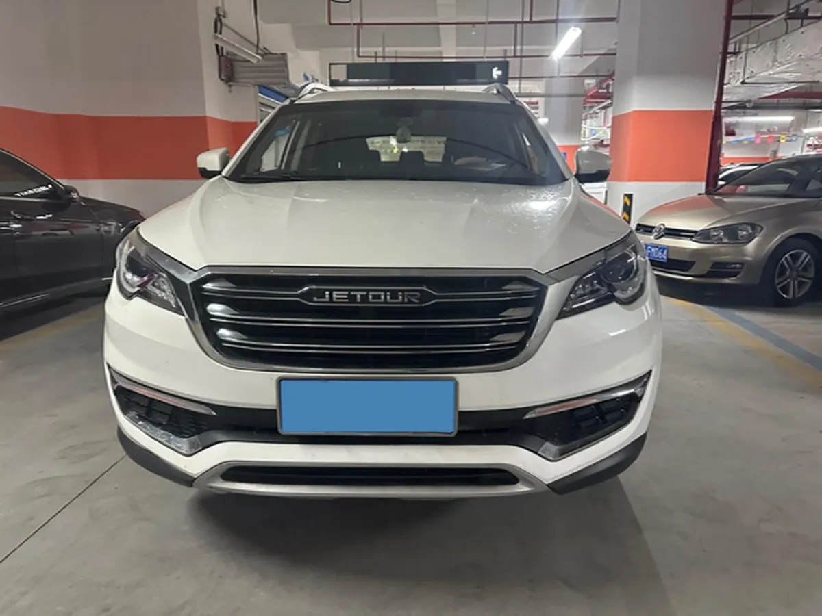 2018 Jetour X70 1.5T 147HP L4 5MT,autocango,china used car exporter,china ev exporter,chinese used car exporter,chinese used ev exporter