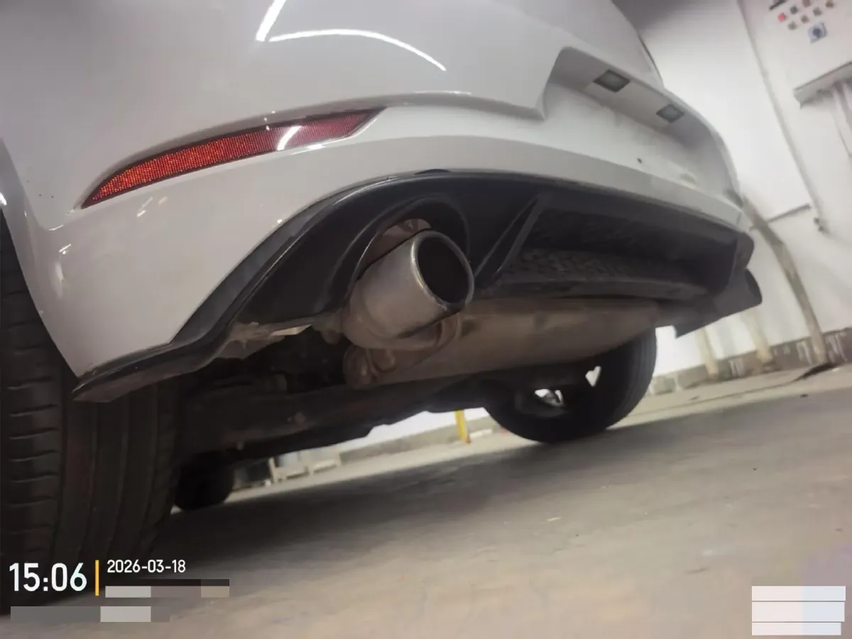 2018 Volkswagen GolfGTI 2.0T 220HP L4 7DCT,autocango,china used car exporter,china ev exporter,chinese used car exporter,chinese used ev exporter