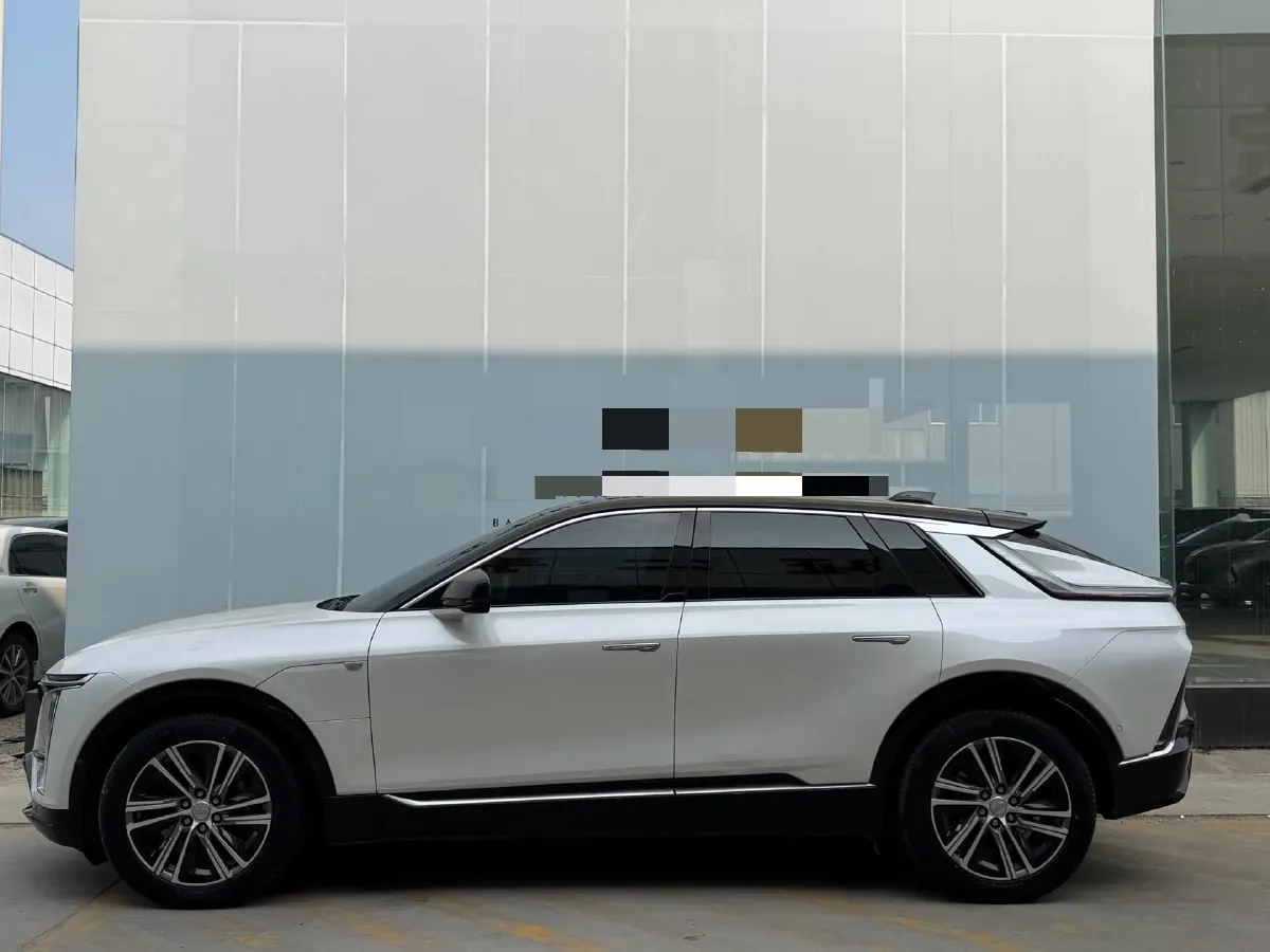 2022 Cadillac IQ Lyriq BEV 95.7KWH,autocango,china used car exporter,china ev exporter,chinese used car exporter,chinese used ev exporter