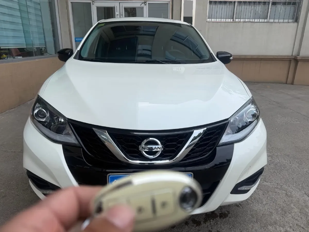 2021 Nissan Tiida 1.6L 122HP L4 CVT,autocango,china used car exporter,china ev exporter,chinese used car exporter,chinese used ev exporter