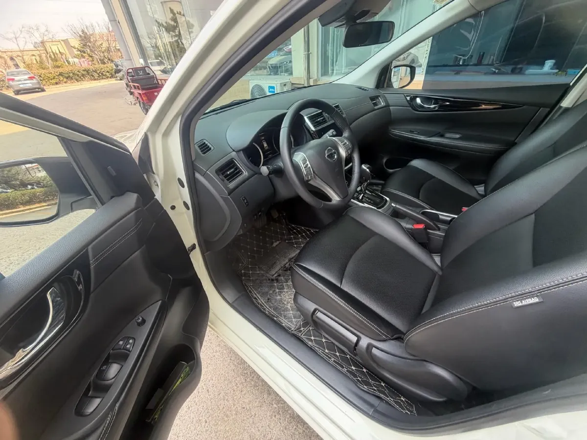 2021 Nissan Tiida 1.6L 122HP L4 CVT,autocango,china used car exporter,china ev exporter,chinese used car exporter,chinese used ev exporter